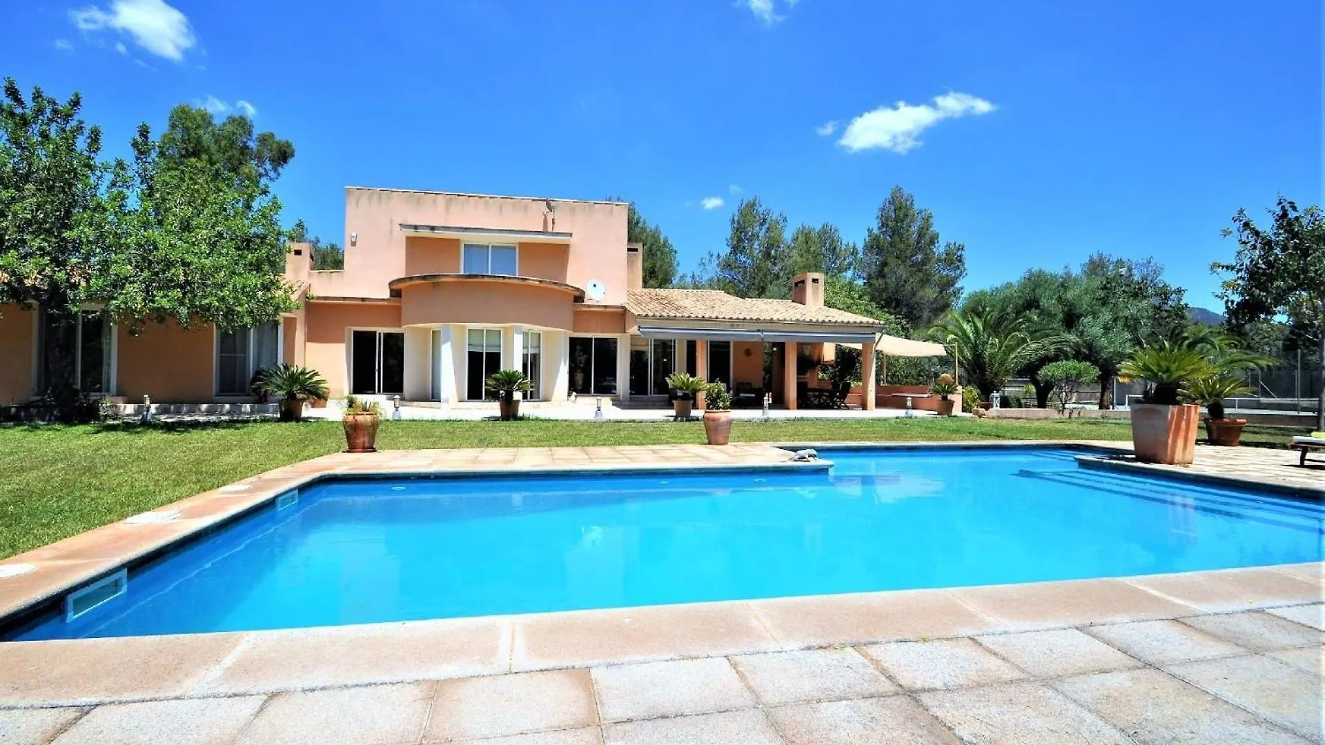 Ferienhaus Mit Privatpool Fuer 8 Personen Ca 350 Qm In Bunyola, Mallorca Westkueste Von Mallorca Bunyola