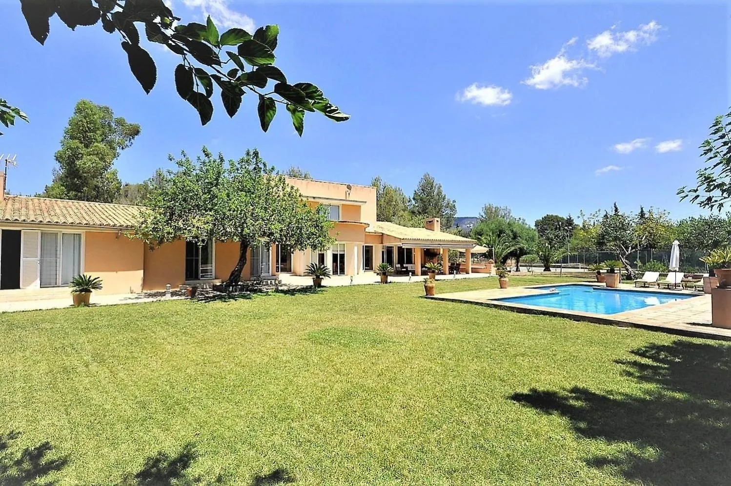 Ferienhaus Mit Privatpool Fuer 8 Personen Ca 350 Qm In Bunyola, Mallorca Westkueste Von Mallorca Spanje